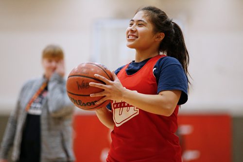 JOHN WOODS / WINNIPEG FREE PRESS
The University of Winnipeg (U of W) Wesmen women's basketball player Farrah Castillo practices at the University of Winnipeg Tuesday, February 12, 2019. The Wesmen teams have advanced to the second round of the Canada West conference playoffs.