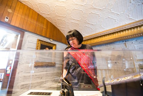 MIKAELA MACKENZIE / WINNIPEG FREE PRESS
Diane Hykaway takes a look at the exhibits at Riel Day activities at Le Musée de Saint-Boniface Museum in Winnipeg on Monday, Feb. 18, 2019.
Winnipeg Free Press 2019.