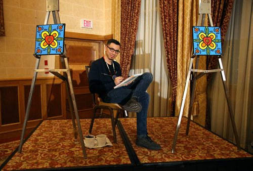 JASON HALSTEAD / WINNIPEG FREE PRESS

Artist Jordan Stranger creates paintings for award winners at the Future Leaders of Manitoba's (FLM) 11th annual awards ceremony on Jan. 24, 2019, at the Fort Garry Hotel. (See Social Page)