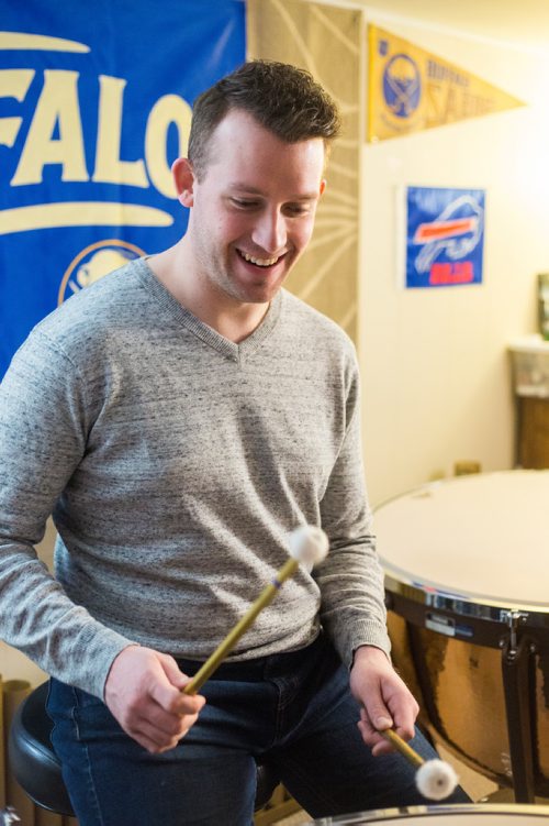 MIKAELA MACKENZIE / WINNIPEG FREE PRESS
Winnipeg Symphony Orchestra timpanist Mike Kemp plays at his house in Winnipeg on Tuesday, Feb. 19, 2019.
Winnipeg Free Press 2019.