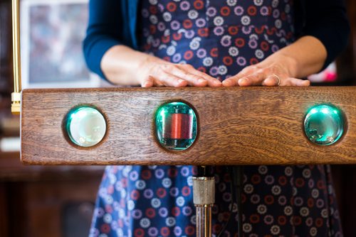 MIKAELA MACKENZIE / WINNIPEG FREE PRESS
Alt-folk musician Keri Latimer poses for a portrait with her theremin in Winnipeg on Tuesday, Feb. 19, 2019.
Winnipeg Free Press 2019.