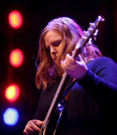 TREVOR HAGAN / WINNIPEG FREE PRESS
Erin Lebar at Girls Rock Adult Camp at the Park Theatre, Sunday, February 17, 2019.