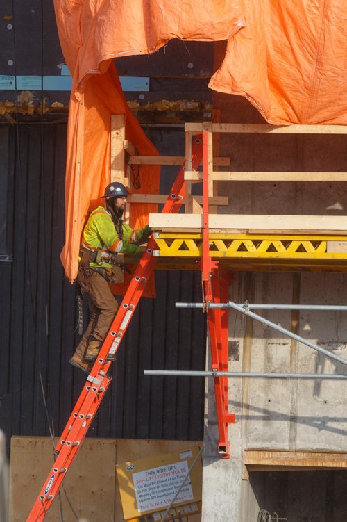 MIKE DEAL / WINNIPEG FREE PRESS
Construction continues on the Inuit Art Centre at the Winnipeg Art Gallery Friday morning.
190222 - Friday, February 22, 2019.