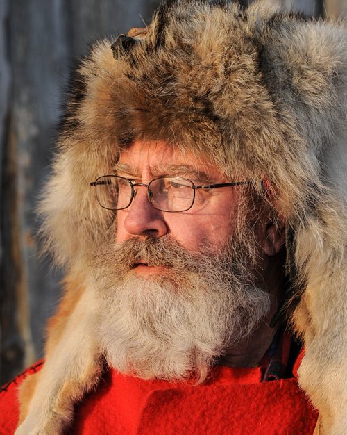 Mike Sudoma / Winnipeg Free Press
Ron Colomy, a two year volunteer, and 8 year beard growing competitor outside of Fort Gibraltor as he gets into character Friday Evening
February 22, 2018