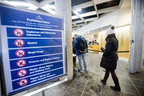 MIKAELA MACKENZIE / WINNIPEG FREE PRESS
New security measures come into effect at Millennium Library in Winnipeg on Monday, Feb. 25, 2019.
Winnipeg Free Press 2019.