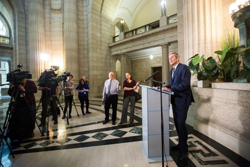 MIKAELA MACKENZIE / WINNIPEG FREE PRESS
Premier Brian Pallister talks about eliminating interprovincial trade barriers at the Manitoba Legislative Building in Winnipeg on Tuesday, Feb. 26, 2019. 
Winnipeg Free Press 2019.