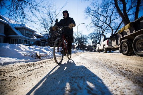 MIKAELA MACKENZIE / WINNIPEG FREE PRESS
Cyclist Tim Brandt poses for a portrait in Corydon in Winnipeg on Wednesday, Feb. 27, 2019.  Brandt has not driven in 18 years, and is one of a growing segment of Winnipeggers who have made the choice to go car-free.
Winnipeg Free Press 2019.