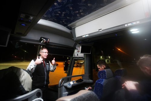 JOHN WOODS / WINNIPEG FREE PRESS
Roger Hamelin, a bus driver with Beaver Bus Lines, gives a "thumbs up" to make sure all players ore on board his bus as he prepares to leave Waywayseecappo Sunday, February 24, 2019. Hamelin drove from Winnipeg to Steinbach to pick up the Steinbach Pistons and then onto Waywayseecappo where they played the Waywayseecappo Wolverines and then back to Winnipeg in what turned out to be an eighteen hour day.