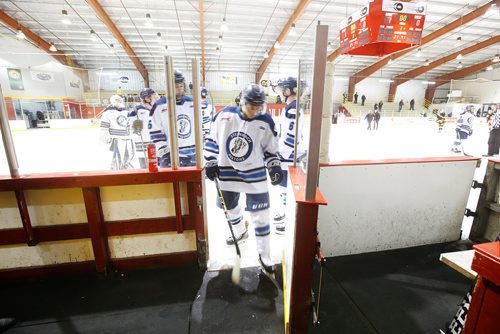 JOHN WOODS / WINNIPEG FREE PRESS
Steinbach Pistons leave the ice after losing in Waywayseecappo Sunday, February 24, 2019. Steinbach Pistons hit the road on a bus to Waywayseecappo where they played the Waywayseecappo Wolverines and then returned to Steinbach for a 17.5 hour day.