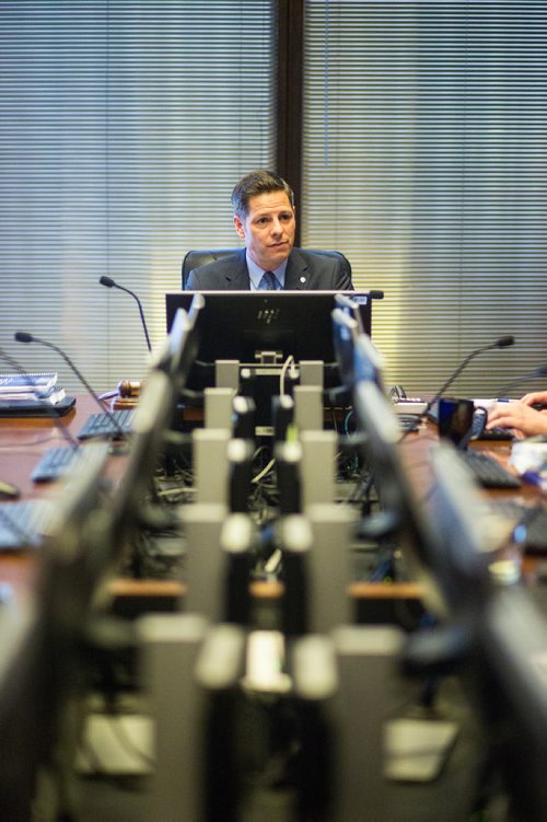 MIKAELA MACKENZIE / WINNIPEG FREE PRESS
Mayor Brian Bowman speaks before EPC tables the 2019 budget at City Hall in Winnipeg on Friday, March 1, 2019. 
Winnipeg Free Press 2019.