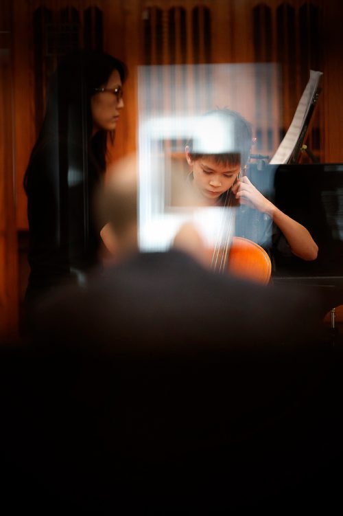 JOHN WOODS / WINNIPEG FREE PRESS
Logan Smith performs Joyeuse in the Class 3479 Cello Solo 20th/21st Century Composers, Grade 4 in the Winnipeg Music Festival at Young United Church Sunday, March 3, 2019.