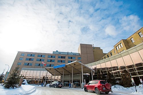 MIKAELA MACKENZIE / WINNIPEG FREE PRESS
The St. Boniface Hospital in Winnipeg on Monday, March 4, 2019.
Winnipeg Free Press 2019.