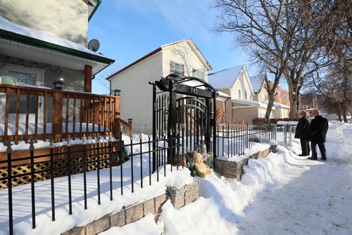 RUTH BONNEVILLE / WINNIPEG FREE PRESS

LOCAL - Police investigators  look at the home and yard at 745 McGee St. where 17-year-old Jamie Adao was murdered during a home invasion Sunday night. 



March 05, 2019
