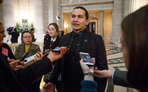MIKE DEAL / WINNIPEG FREE PRESS
NDP Opposition Leader Wab Kinew during a scrum with reporters after question period at the Manitoba Legislative building Wednesday afternoon.
190306 - Wednesday, March 06, 2019.