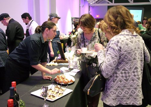 JASON HALSTEAD / WINNIPEG FREE PRESS

Tallest Poppy chef Talia Syrie serves up canapés at the Women, Wine and Food fundraiser for the Women's Health Clinic on International Womens Day on March 8, 2019 in Alloway Hall at Manitoba Museum. (See Social Page)