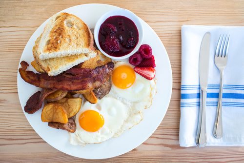 MIKAELA MACKENZIE / WINNIPEG FREE PRESS
The full breakfast at Little Goat (for Munch Madness) in Winnipeg on Tuesday, March 12, 2019. 
Winnipeg Free Press 2019.