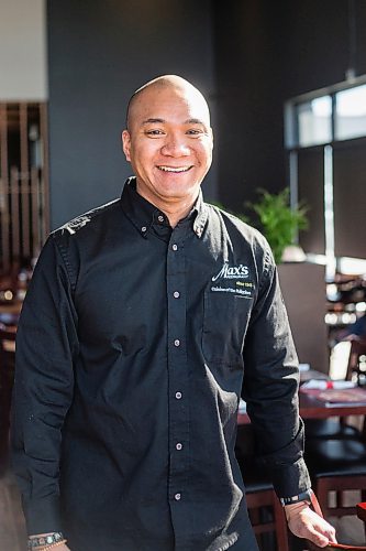 MIKAELA MACKENZIE / WINNIPEG FREE PRESS
Arnel Alibin, co-owner of Max's, a Filipino chain on St. James street, in Winnipeg on Tuesday, March 12, 2019. 
Winnipeg Free Press 2019.