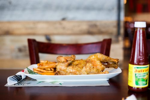 MIKAELA MACKENZIE / WINNIPEG FREE PRESS
The fried chicken at Max's, a Filipino chain on St. James street, in Winnipeg on Tuesday, March 12, 2019. 
Winnipeg Free Press 2019.