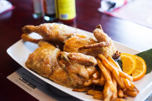 MIKAELA MACKENZIE / WINNIPEG FREE PRESS
The fried chicken at Max's, a Filipino chain on St. James street, in Winnipeg on Tuesday, March 12, 2019. 
Winnipeg Free Press 2019.