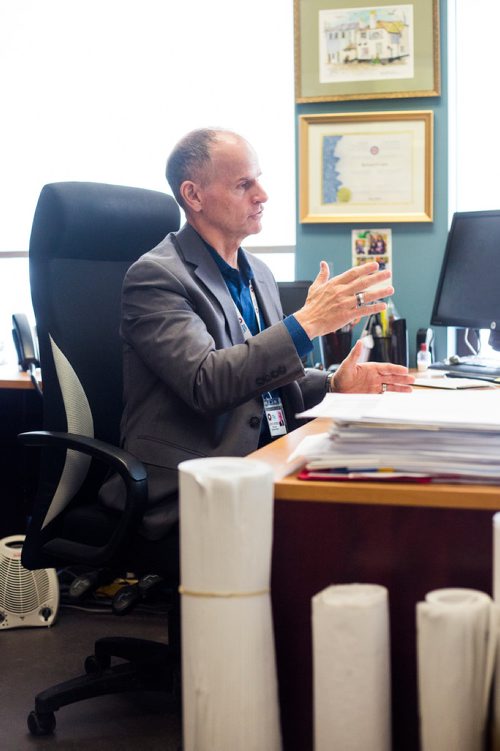 MIKAELA MACKENZIE / WINNIPEG FREE PRESS
Rick Lees, executive director of the Main Street Project, talks to the Free Press about the addictions alliance report in Winnipeg on Wednesday, March 13, 2019. 
Winnipeg Free Press 2019.