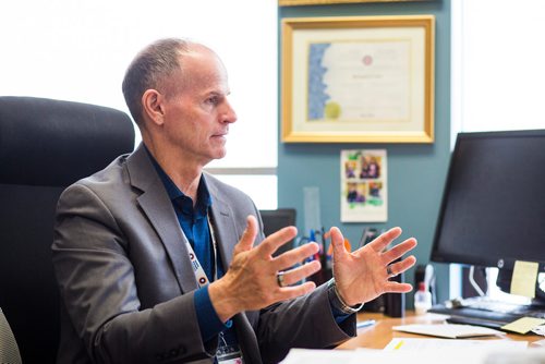 MIKAELA MACKENZIE / WINNIPEG FREE PRESS
Rick Lees, executive director of the Main Street Project, talks to the Free Press about the addictions alliance report in Winnipeg on Wednesday, March 13, 2019. 
Winnipeg Free Press 2019.