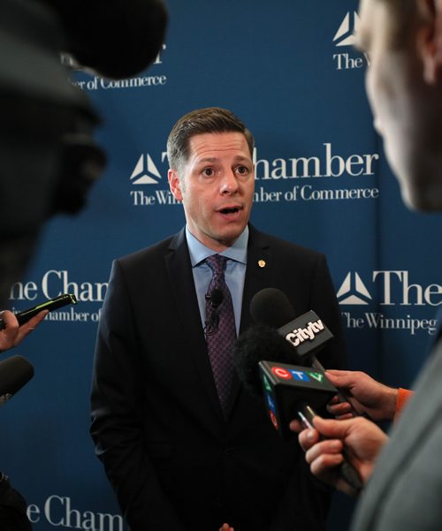 RUTH BONNEVILLE / WINNIPEG FREE PRESS

Local - Bowman presser after state of the city address. 

Mayor Brian Bowman answers questions from reporters after making his state of the city address at RBC Convention Centre, Friday.


March 15,, 2019
