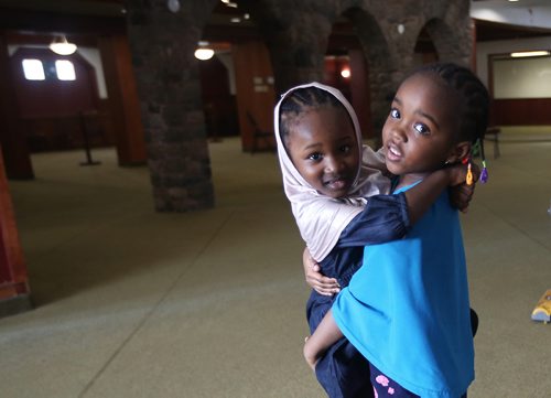 TREVOR HAGAN/ WINNIPEG PRESS
Bintu Sillah, 4, left and Hawa Janneh, 5, playing inside Winnipeg Central Mosque after prayers Friday afternoon, Friday, March 15, 2019.