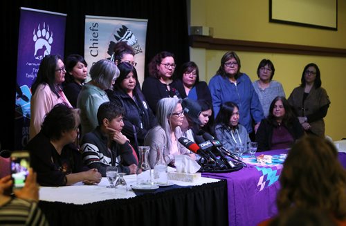 RUTH BONNEVILLE / WINNIPEG FREE PRESS


Local - death of a baby in foster home

Young, first-time mother, Daralynn Green (21 years) and father Reggie Kennedy from Bloodlvein First Nation, grieve the death of their three month old baby, Vanatasia Unique Emerald Green, who died while in foster care, at press conference at 
Canad Inns, Tuesdsy.  


The Assembly of Manitoba Chiefs Womens Council and the First Nations Family Advocate Office held the news conference with the mother, father, family members and friends from their community on the request of the family to share their story and concerns over the death of their baby girl in a foster home at the time of her death.

See Alex Paul story. 

March 19,, 2019

