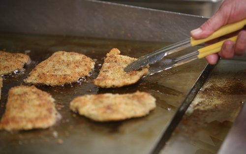 TREVOR HAGAN / WINNIPEG FREE PRESS
All you can eat schnitzel at the Schnitzelahus at the German Society of Winnipeg, for Dave Sanderson, Friday, March 15, 2019.