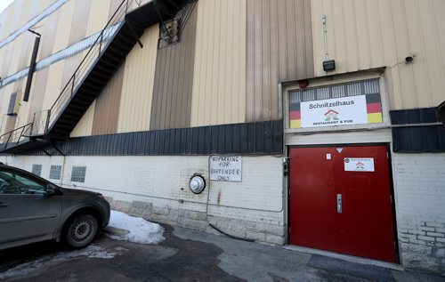 TREVOR HAGAN / WINNIPEG FREE PRESS
All you can eat schnitzel at the Schnitzelahus at the German Society of Winnipeg, for Dave Sanderson, Friday, March 15, 2019.