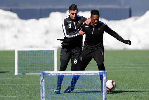 JOHN WOODS / WINNIPEG FREE PRESS
Jordan Murrell, right, during practice in the stadium at the University of Manitoba in Winnipeg Monday, March 25, 2019.