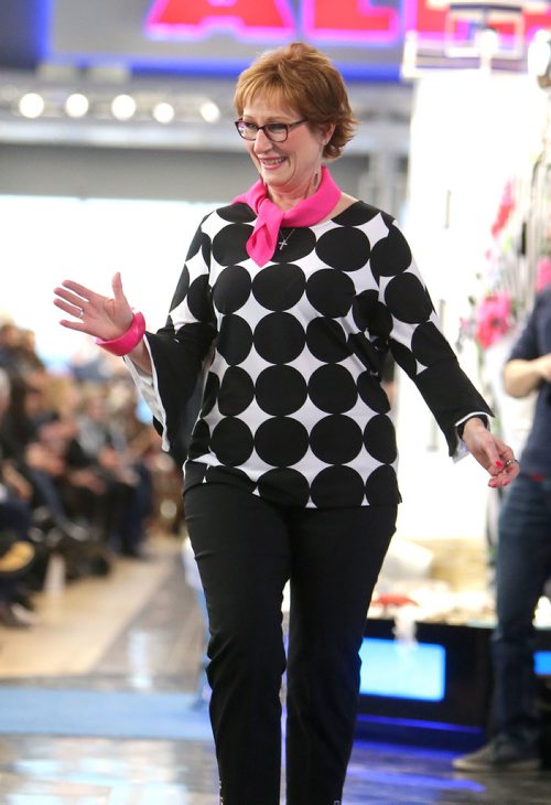JASON HALSTEAD / WINNIPEG FREE PRESS

Cancer-survivor model Cindy Stewart on March 15, 2019, at the Nygard fashion show in support of breast cancer research and to preview the companys new spring/summer fashions at the Nygard Fashion Park store on Kenaston Boulevard. (See Social Page)