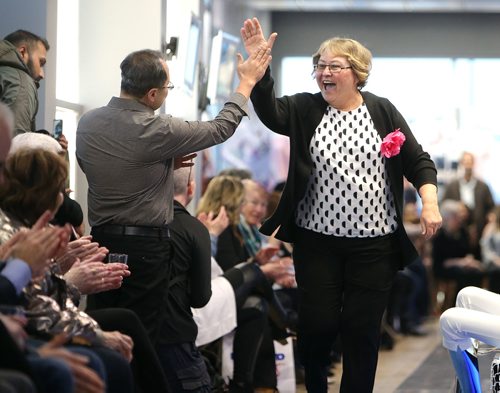 JASON HALSTEAD / WINNIPEG FREE PRESS

Cancer-survivor model Linda Scott on March 15, 2019, at the Nygard fashion show in support of breast cancer research and to preview the companys new spring/summer fashions at the Nygard Fashion Park store on Kenaston Boulevard. (See Social Page)