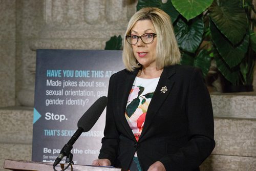 MIKE DEAL / WINNIPEG FREE PRESS
Sustainable Development Minister Rochelle Squires, minister responsible for the status of women, announces that the Manitoba government has revised its respectful workplace policy and launched a government-wide awareness campaign on sexual harassment.
190326 - Tuesday, March 26, 2019.