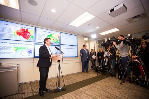 MIKAELA MACKENZIE / WINNIPEG FREE PRESS
Infrastructure Minister Ron Schuler speaks about the flood outlook at the Hydrologic Forecast Centre in Winnipeg on Wednesday, March 27, 2019. For Jessica Botelho-Urbanski story.
Winnipeg Free Press 2019.