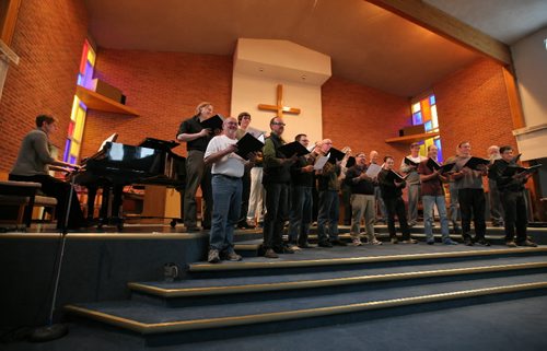 Brandon Sun Members of the Prairie Blend men's choir, under the direction of Deanna Ginn, rehearse at Knox United Church on Friday night, for their up coming performance. FOR JOJO (Bruce Bumstead/Brandon Sun)