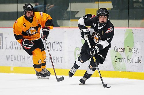 JOHN WOODS / WINNIPEG FREE PRESS
Denton Mateychuk (3) plays for team Black in the WHL Program of Excellence in Winnipeg Sunday, March 31, 2019.