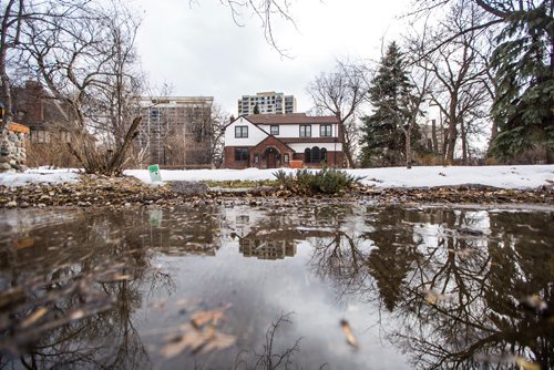 MIKAELA MACKENZIE / WINNIPEG FREE PRESS
Armstrong's Point in Winnipeg on Monday, April 1, 2019.  Heritage designation for the neighbourhood was unanimously approved by the committee. For Also Santin story.
Winnipeg Free Press 2019.