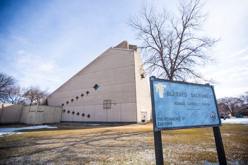 MIKAELA MACKENZIE / WINNIPEG FREE PRESS
A church near the former Notre-Dame-de-L-Assomption parish in Transcona, which is slated to become condos, in Winnipeg on Tuesday, April 2, 2019.  For Brenda Suderman story.
Winnipeg Free Press 2019.