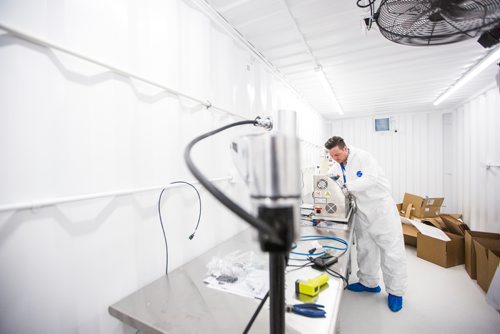 MIKAELA MACKENZIE / WINNIPEG FREE PRESS
David Sutton, president and COO of NanoSphere Health Sciences, works on installing the new NanoSphere lab at the Delta 9 Cannabis facility in Winnipeg on Tuesday, April 2, 2019.  The oil refinement process promises a new, smokeless way to deliver the active ingredients in cannabis. For Solomon Israel story.
Winnipeg Free Press 2019.