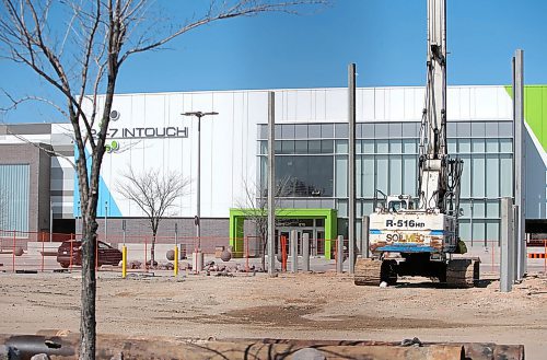 JASON HALSTEAD / WINNIPEG FREE PRESS

The building site for a P.F. Chang's restaurant at the southeast corner of St. Matthews Avenue and St. James Street, just south of 24-7 Intouch Winnipeg. Photographed on April 3, 2019.