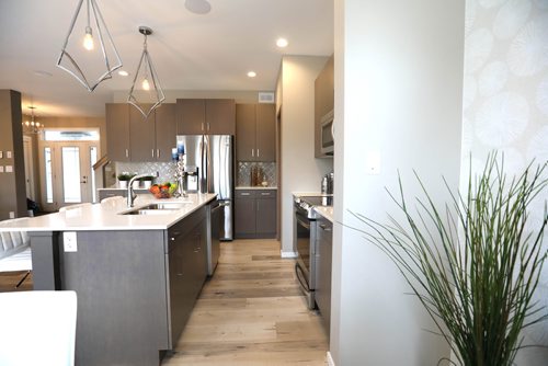 RUTH BONNEVILLE / WINNIPEG FREE PRESS 

HOMES - 41 Liba Way

Description:41 Liba Way in Transcona's Devonshire Park A & S Homes, Realtor Ken Smith.


See  Todd Lewys story. 

April 8, 2019
