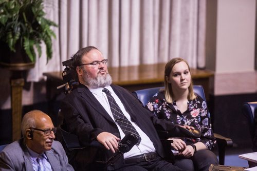 MIKAELA MACKENZIE / WINNIPEG FREE PRESS
MLA Steven Fletcher in the chamber at the Manitoba Legislative Building in Winnipeg on Monday, April 8, 2019.
Winnipeg Free Press 2019.