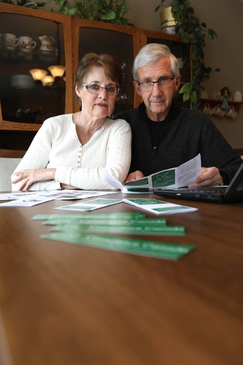 RUTH BONNEVILLE / WINNIPEG FREE PRESS 

Ernie and Charlotte Wiens, who are Mennonite faith, have diverted their taxes to Conscience Canada's Peace Tax Fund for 10 years.  Now CRA is reducing their pensions because of this. 
April 8, 2019

Se John Longhurst story. 

April 8, 2019