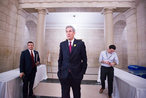 MIKAELA MACKENZIE / WINNIPEG FREE PRESS
Premier Brian Pallister walks through the rotunda at the Manitoba Legislative Building in Winnipeg on Monday, April 8, 2019.
Winnipeg Free Press 2019.