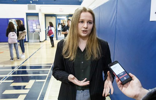 MIKE DEAL / WINNIPEG FREE PRESS
Grade 12 student Rachel Parson talks about her interests in science after the grade 9 students talked to astronaut David Saint-Jacques who is on the International Space Station.
As part of the Amateur Radio on the International Space Station (ARISS) program, Canadian Space Agency (CSA) astronaut David Saint-Jacques connected with Grade 9 students at Shaftsbury High School and answered their questions live from the International Space Station (ISS).
190410 - Wednesday, April 10, 2019.