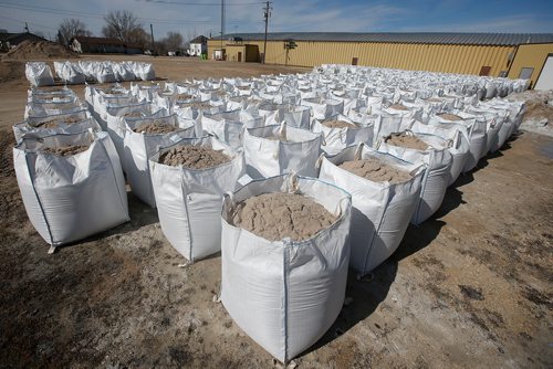 JOHN WOODS / WINNIPEG FREE PRESS
St Agathe is preparing to sandbags to protect the town in expectation of high water Sunday, April 14, 2019.

Reporter: Redekop