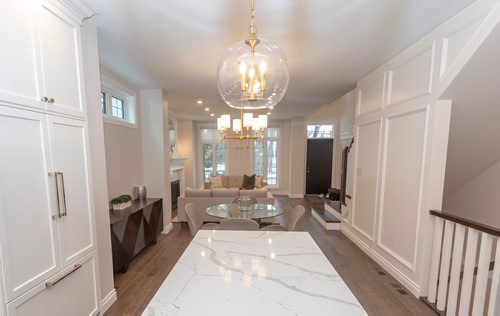 SASHA SEFTER / WINNIPEG FREE PRESS
The kitchen of a new home build at 95 Borebank street located in Winnipeg's River Heights suburb.
190415 - Monday, April 15, 2019.