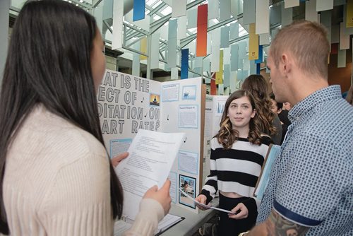 Canstar Community News April 10, 2019 - The Winnipeg School Division's 49th annual Science Fair. (EVA WASNEY/CANSTAR COMMUNITY NEWS/METRO)