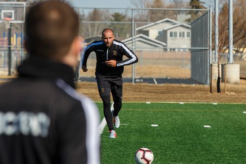 MIKE DEAL / WINNIPEG FREE PRESS
Valour FC Stephen Hoyle during practice on Murray Field at Dakota Collegiate Tuesday morning.
190416 - Tuesday, April 16, 2019.